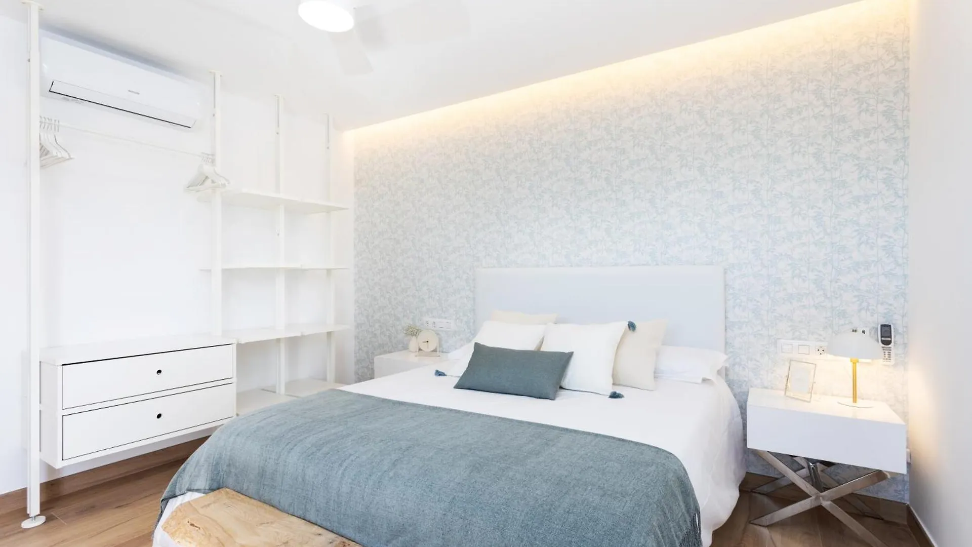 Sunny Island Apartment Tenbel アロナ